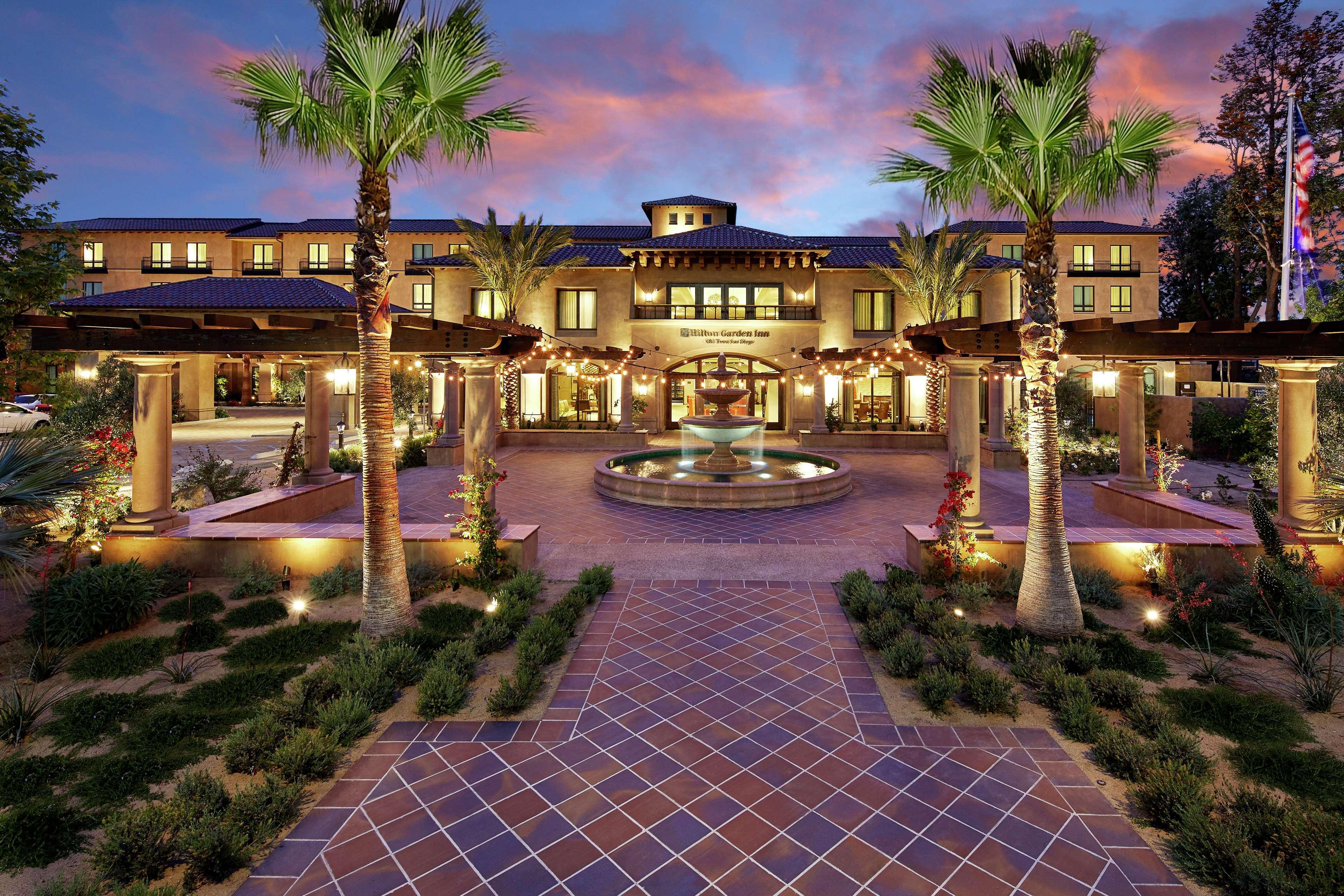 Hilton Garden Old Town/sea World Area Hotel
