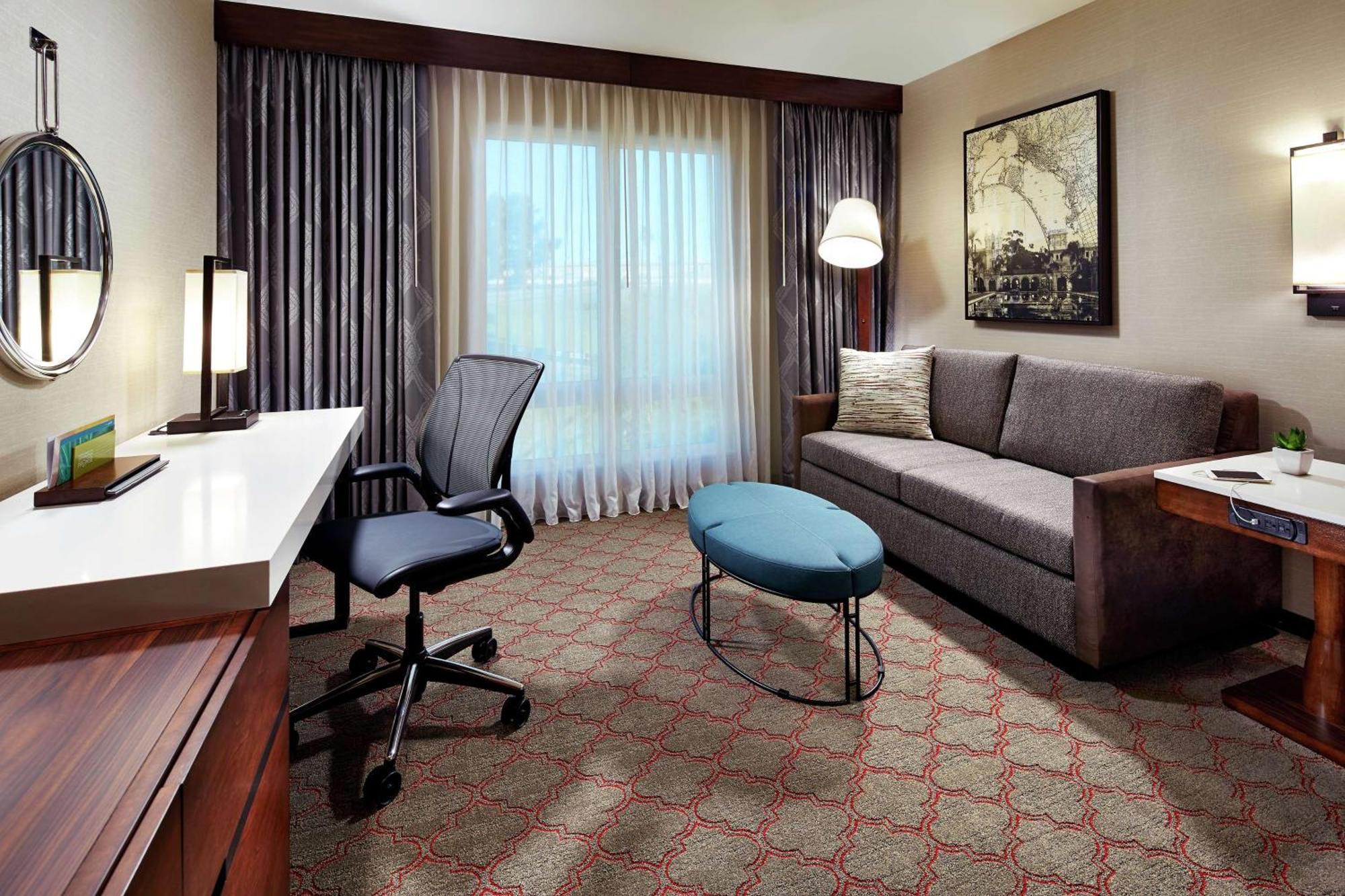 Hilton Garden Old Town/sea World Area Hotel 3*