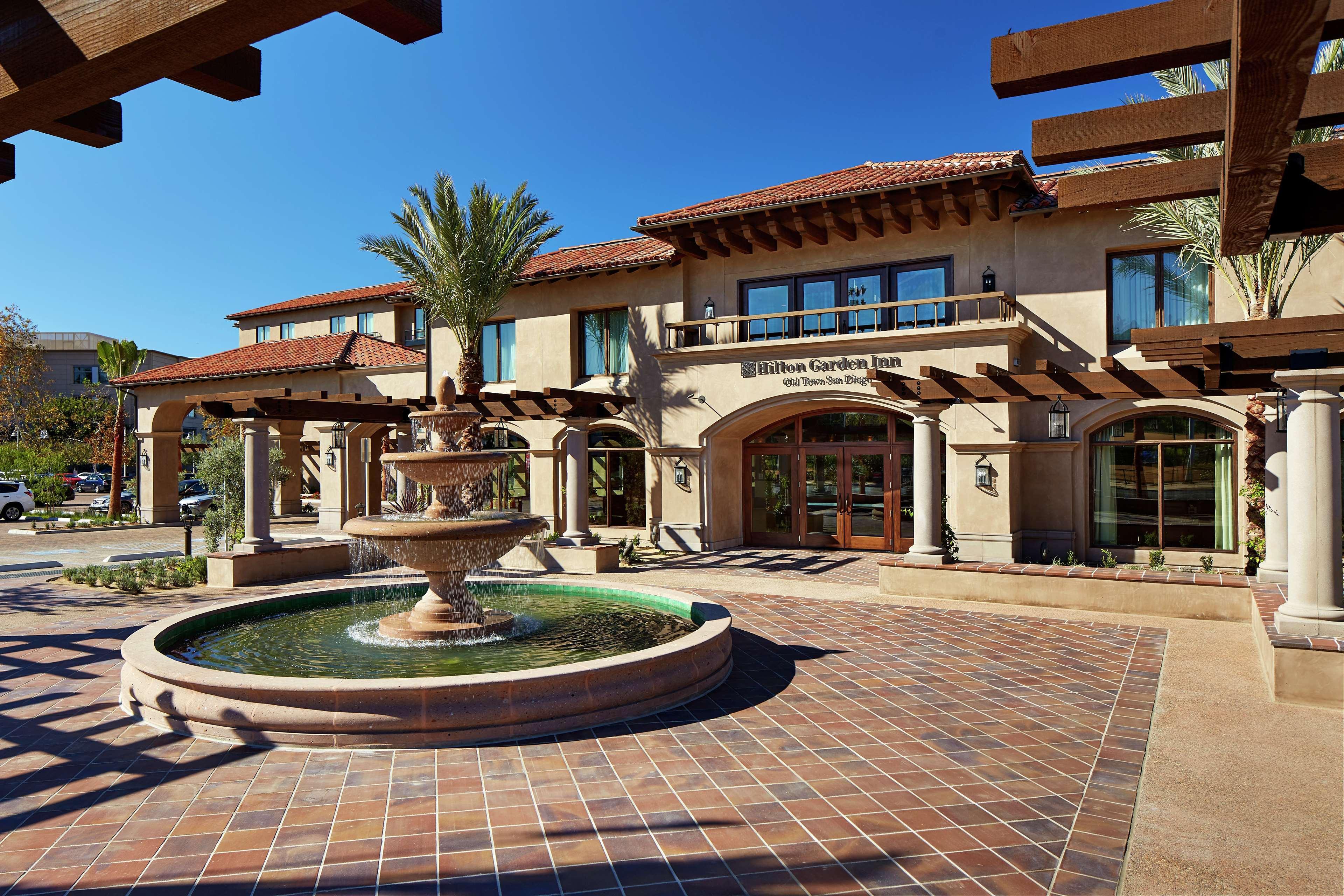 Hilton Garden Old Town/sea World Area