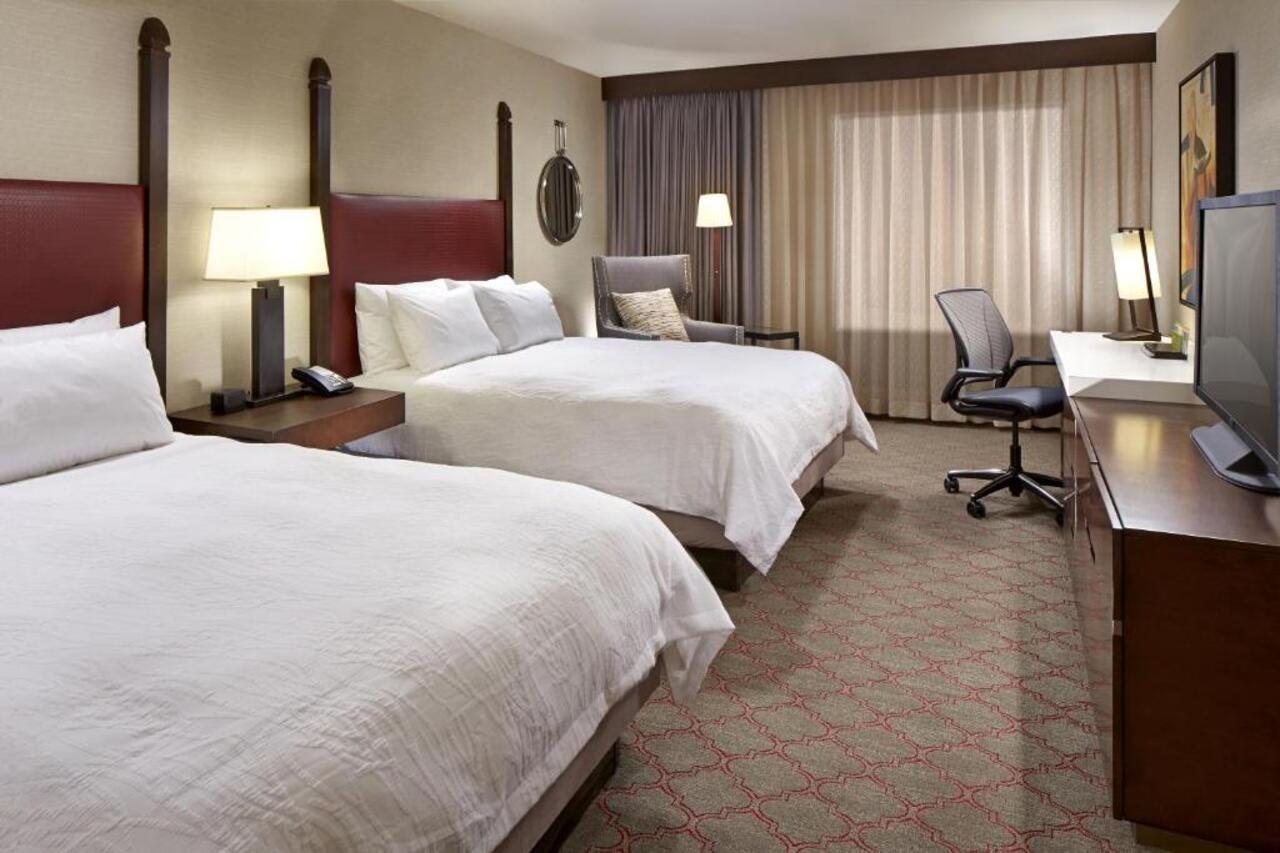 Hilton Garden Old Town/sea World Area 3*